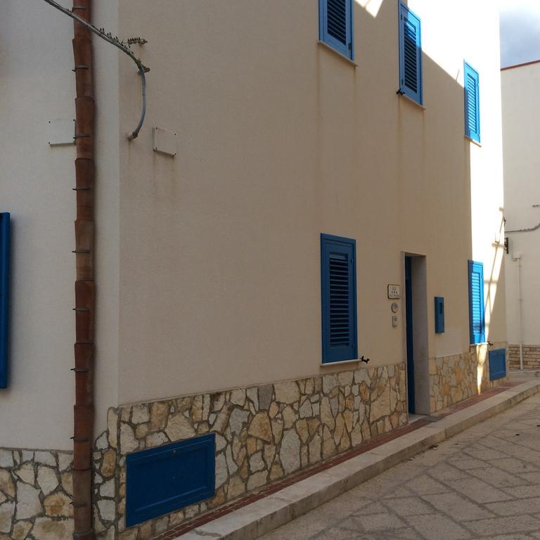 Scalovecchio Marettimo Buitenkant foto